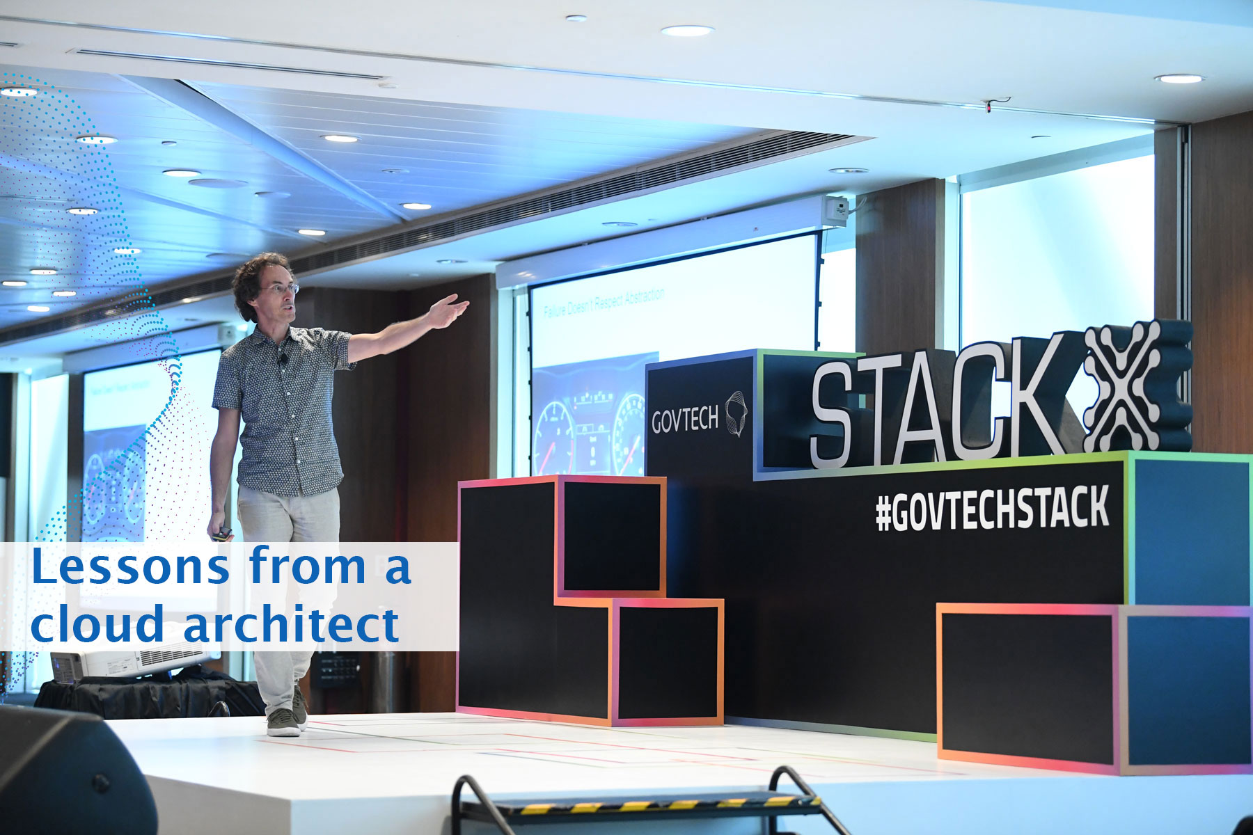 Gregor Hohpe, sharing about Cloud Architecture at Stack-X: Cloud organised by GovTech